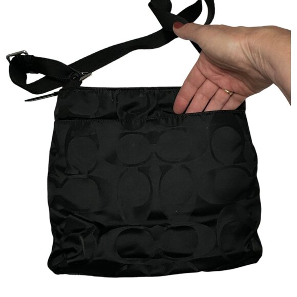 Coach Signature Black Nylon Crossbody Shoulder Getaway Bag - Picture 3 of 5